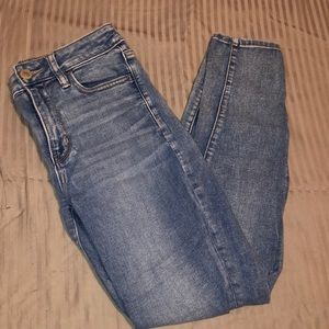 American Eagle High Rise Jeans